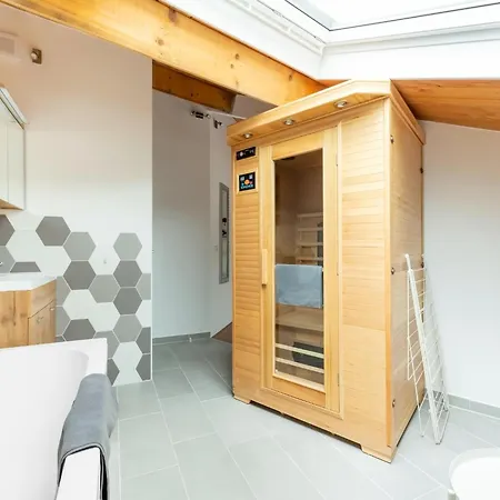 Ferienhaus In Forested Netherlands With Terrace, Cleaning Included Goirle
